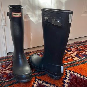 Hunter Tall Rubber Matte Rain Boots